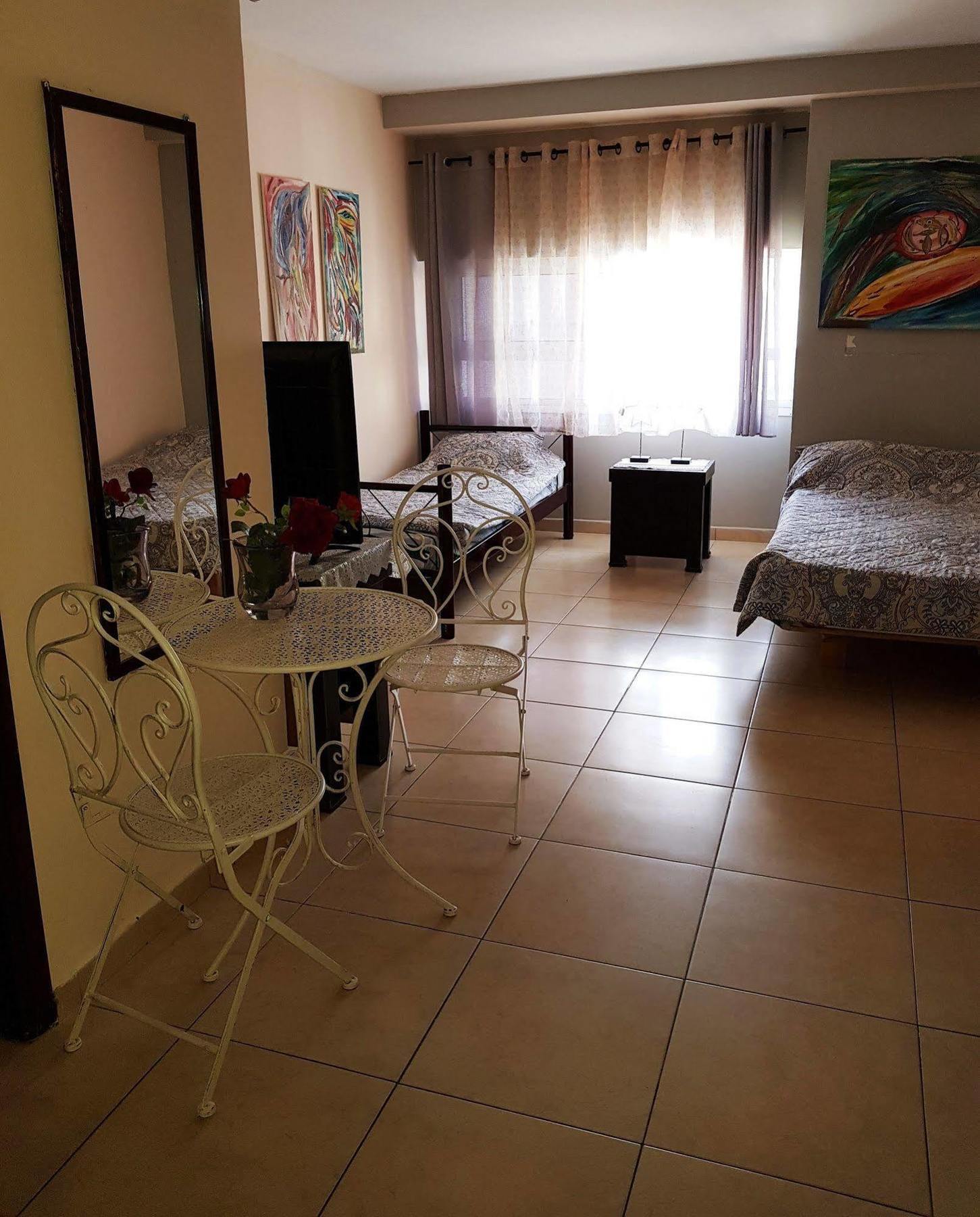 Little Prince Hostel-5 Min Walk To The Beach Eilat Buitenkant foto