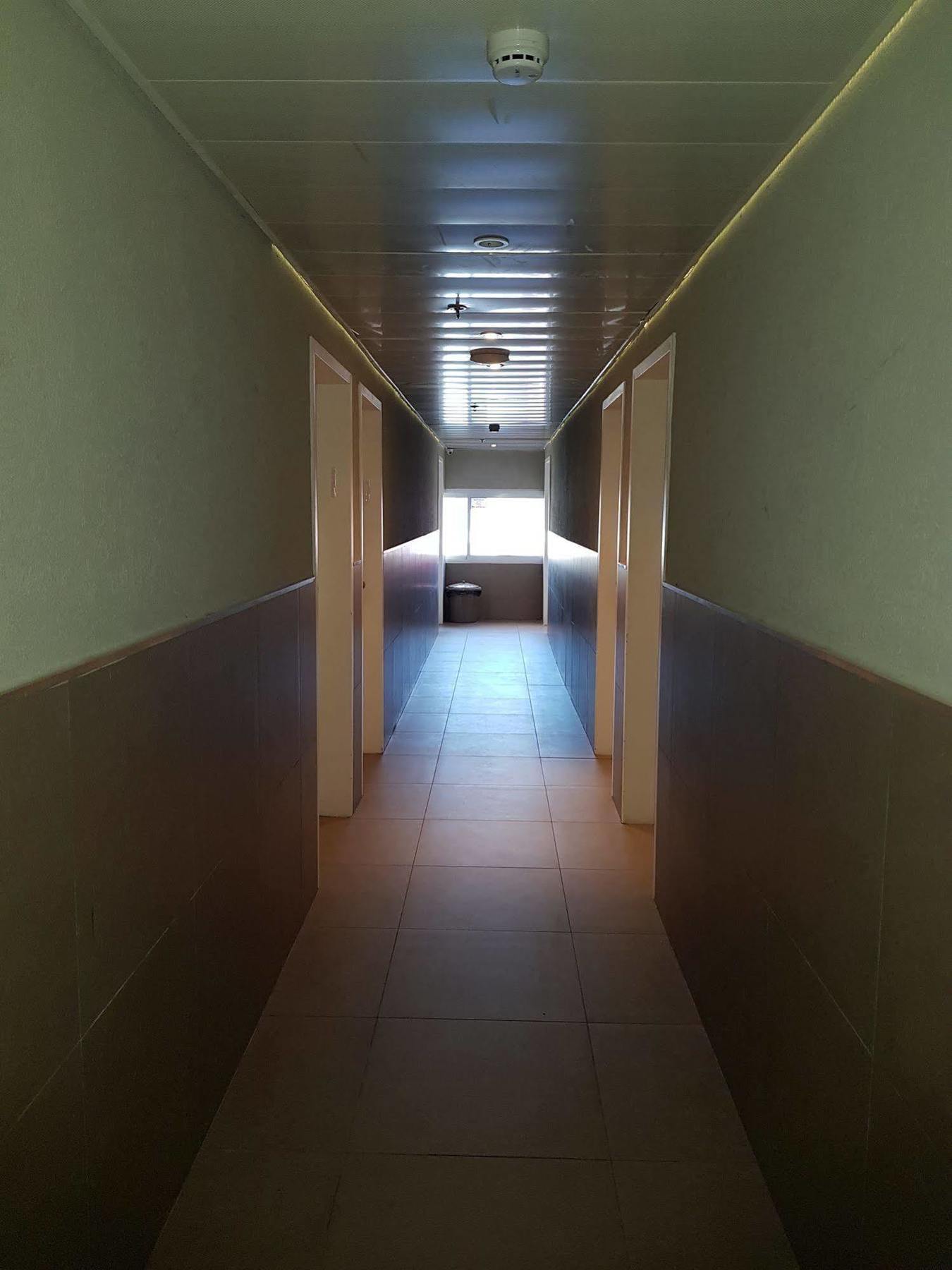 Little Prince Hostel-5 Min Walk To The Beach Eilat Buitenkant foto